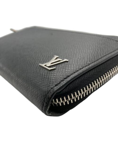 LOUIS VUITTON（ルイ ヴィトン）LOUIS VUITTON (ルイ ヴィトン) タイガ ジッピー ドラゴンヌ/L型ファスナー長財布  ブラックの古着・服飾アイテム