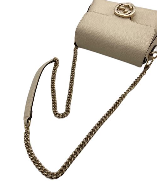 GUCCI（グッチ）GUCCI (グッチ) インターロッキングG チェーン ショルダーバッグ ベージュの古着・服飾アイテム