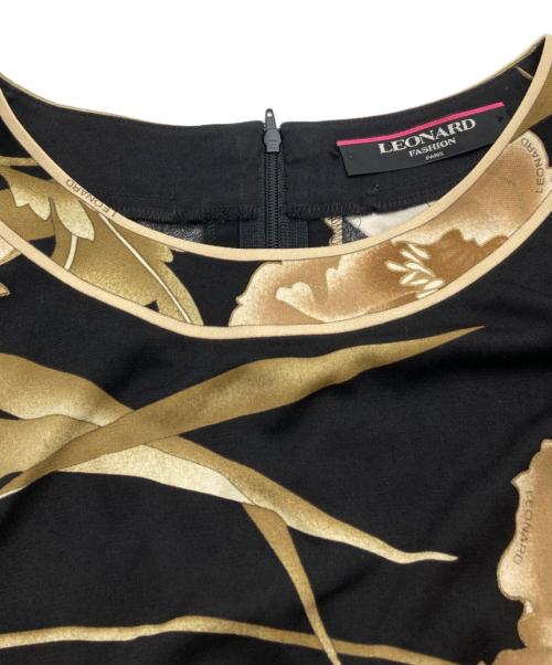 LEONARD FASHION（レオナールファッション）LEONARD FASHION (レオナールファッション) 花柄ブラウス ブラック サイズ:mの古着・服飾アイテム