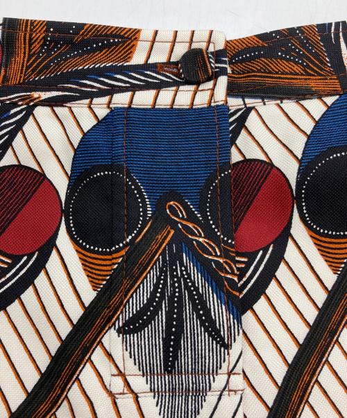 HERMES（エルメス）HERMES (エルメス) 総柄シルクスカート ホワイト サイズ:36の古着・服飾アイテム