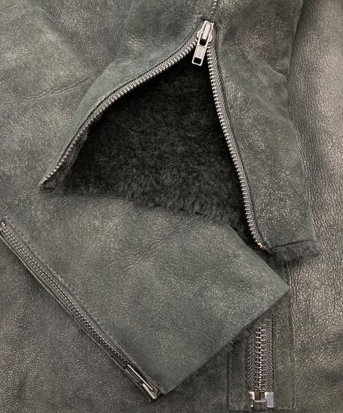 HELMUT LANG（ヘルムートラング）HELMUT LANG (ヘルムートラング) WRECKDE SHEARING COCOON COAT/シープスキンシングルライダースボアジャケット ブラック サイズ:Pの古着・服飾アイテム