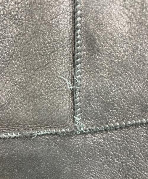 HELMUT LANG（ヘルムートラング）HELMUT LANG (ヘルムートラング) WRECKDE SHEARING COCOON COAT/シープスキンシングルライダースボアジャケット ブラック サイズ:Pの古着・服飾アイテム