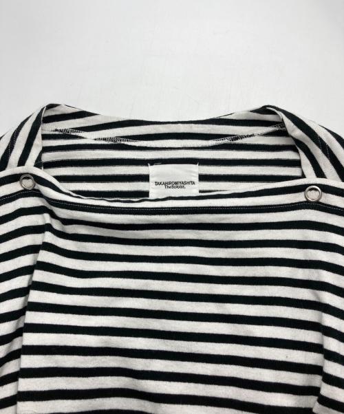 TAKAHIROMIYASHITA TheSoloIst.（タカヒロミヤシタ ザソロイスト）TAKAHIROMIYASHITA TheSoloIst. (タカヒロミヤシタ ザソロイスト) buttoned boat neck shirt ブラック×ホワイト サイズ:48の古着・服飾アイテム