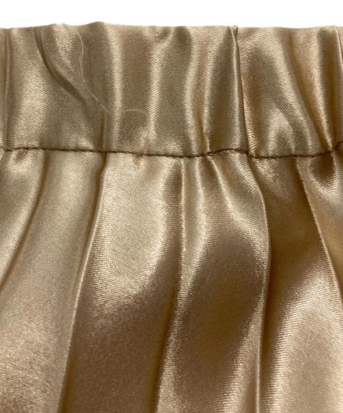 UN3D.（アンスリード）UN3D. (アンスリード) オリガミプリーツロングスカート ゴールド サイズ:38の古着・服飾アイテム