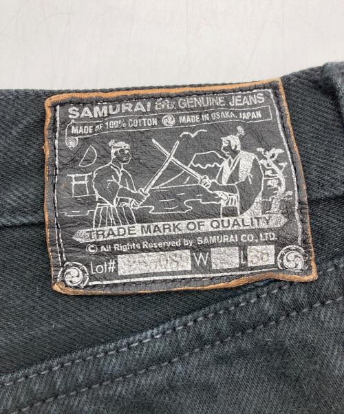 SAMURAI JEANS（サムライジーンズ）SAMURAI JEANS (サムライジーンズ) ブラックデニム ブラック サイズ:33の古着・服飾アイテム