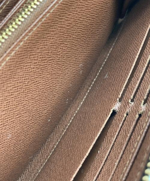 LOUIS VUITTON（ルイ ヴィトン）LOUIS VUITTON (ルイ ヴィトン) モノグラム ジッピー ウォレット/長財布 ブラウンの古着・服飾アイテム