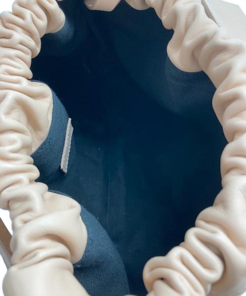 N°21（ヌメロヴェントゥーノ）N°21 (ヌメロヴェントゥーノ) ショルダーバッグ ピンクの古着・服飾アイテム