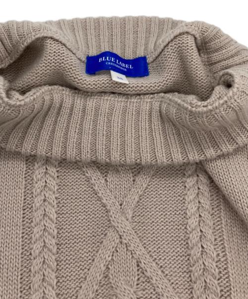 BLUE LABEL CRESTBRIDGE（ブルーレーベルクレストブリッジ）BLUE LABEL CRESTBRIDGE (ブルーレーベルクレストブリッジ) ウール混ケーブルニット ベージュ サイズ:38の古着・服飾アイテム