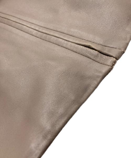 EPOCA（エポカ）EPOCA (エポカ) ノーカラーレザージャケット ベージュ サイズ:40の古着・服飾アイテム