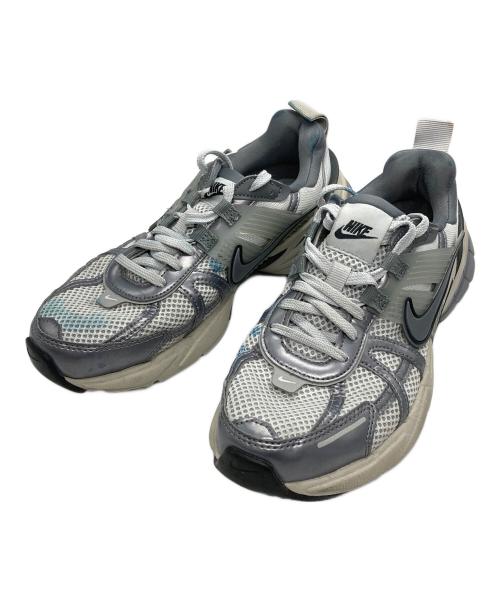 NIKE（ナイキ）NIKE (ナイキ) V2K Run グレー サイズ:24の古着・服飾アイテム