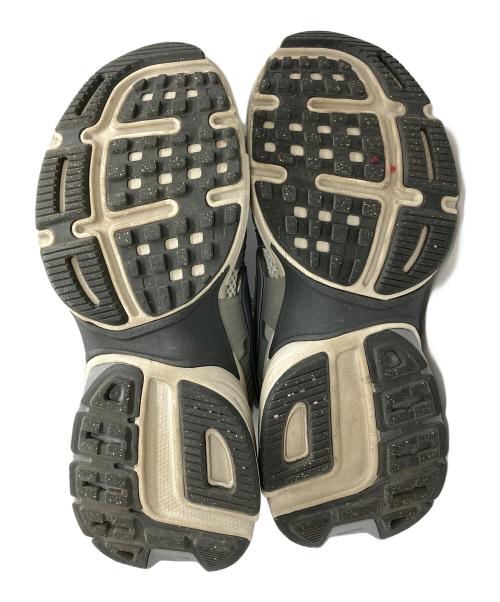 NIKE（ナイキ）NIKE (ナイキ) V2K Run グレー サイズ:24の古着・服飾アイテム