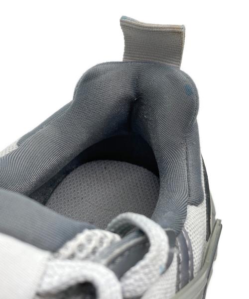 NIKE（ナイキ）NIKE (ナイキ) V2K Run グレー サイズ:24の古着・服飾アイテム