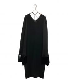 LOKITHO（ロキト）の古着「ケープデザインノースリーブワンピース」｜ブラック