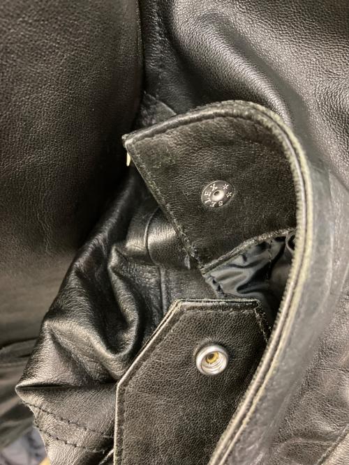 BARNS OUTFITTERS（バーンズアウトフィッターズ）BARNS OUTFITTERS (バーンズアウトフィッターズ) ノーカラーラムレザージャケット ブラック サイズ:2の古着・服飾アイテム