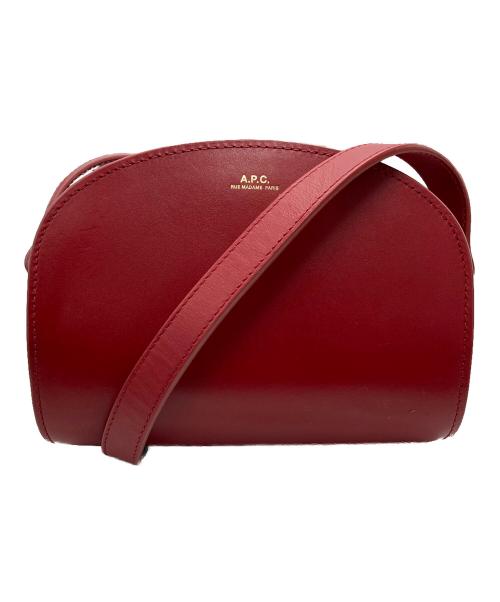 A.P.C.（アーペーセー）A.P.C. (アーペーセー) ハーフムーン ショルダーバッグ レッドの古着・服飾アイテム