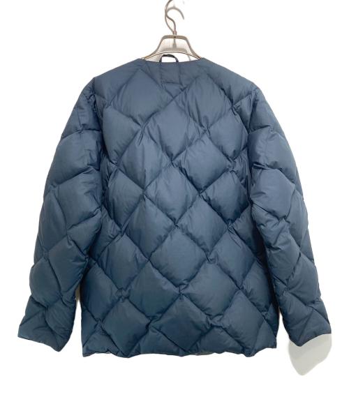 CMF OUTDOOR GARMENT（コンフィーアウトドアガーメント）CMF OUTDOOR GARMENT (コンフィーアウトドアガーメント) キルティングダウンジャケット ネイビー サイズ:Lの古着・服飾アイテム