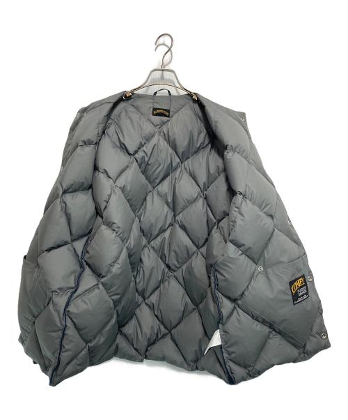 CMF OUTDOOR GARMENT（コンフィーアウトドアガーメント）CMF OUTDOOR GARMENT (コンフィーアウトドアガーメント) キルティングダウンジャケット ネイビー サイズ:Lの古着・服飾アイテム