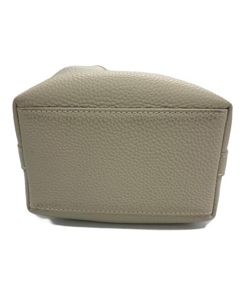 VASIC（ヴァジック）VASIC (ヴァジック) BOND MINI ハンドバッグ アイボリーの古着・服飾アイテム