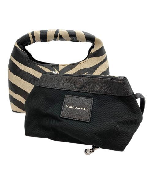 MARC JACOBS（マークジェイコブズ）MARC JACOBS (マークジェイコブズ) ゼブラ柄ハンドバッグ ホワイト×ブラックの古着・服飾アイテム