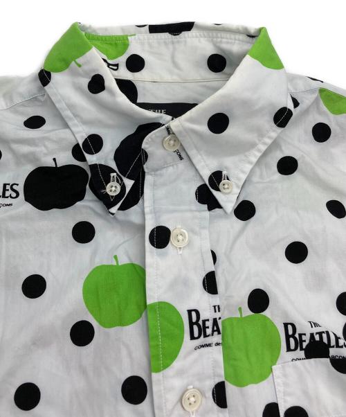 COMME des GARCONS（コムデギャルソン）COMME des GARCONS (コムデギャルソン) THE BEATLES (ビートルズ) コラボプリントS/Sシャツ ホワイト サイズ:Mの古着・服飾アイテム
