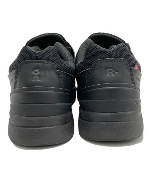 on（オン）on (オン) THE ROGER Advantage ロジャー アドバンテージ ブラック サイズ:28.5の古着・服飾アイテム