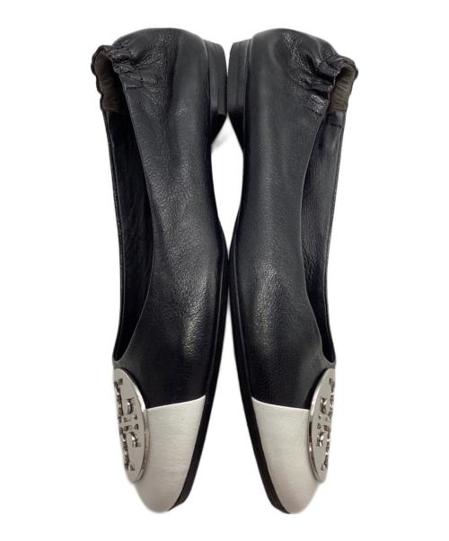 TORY BURCH（トリーバーチ）TORY BURCH (トリーバーチ) クレア キャップトゥ バレエ ブラック サイズ:7.5の古着・服飾アイテム