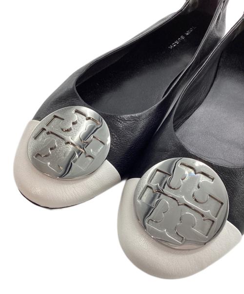 TORY BURCH（トリーバーチ）TORY BURCH (トリーバーチ) クレア キャップトゥ バレエ ブラック サイズ:7.5の古着・服飾アイテム