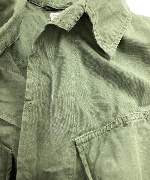 US ARMY（ユーエスアーミー）US ARMY (ユーエスアーミー) [古着]ジャングルファティーグジャケット カーキ サイズ:LARGE-REGULERの古着・服飾アイテム