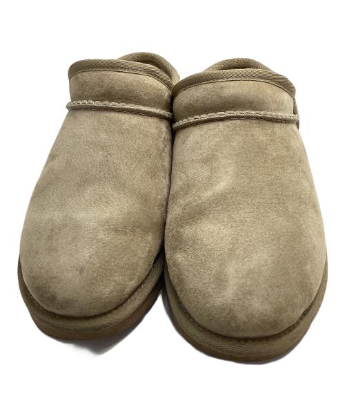 UGG（アグ）UGG (アグ) CLASSIC SLIPPER ベージュ サイズ:25の古着・服飾アイテム