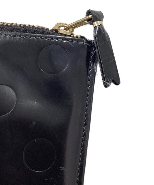 COMME des GARCONS（コムデギャルソン）COMME des GARCONS (コムデギャルソン) ポルカドットエンボスポーチの古着・服飾アイテム