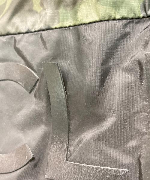 MONCLER（モンクレール）MONCLER (モンクレール) CAMO TRIEUX GIUBBOTTO カーキ サイズ:3の古着・服飾アイテム