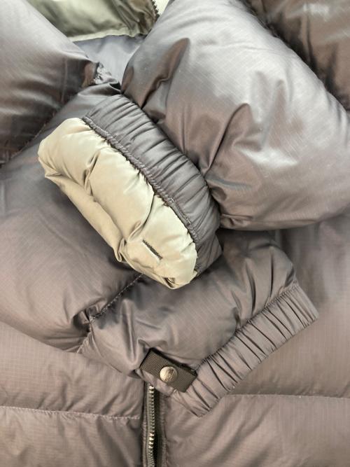 THE NORTH FACE（ザ ノース フェイス）THE NORTH FACE (ザ ノース フェイス) ヌプシダウンジャケット グレー サイズ:Sの古着・服飾アイテム