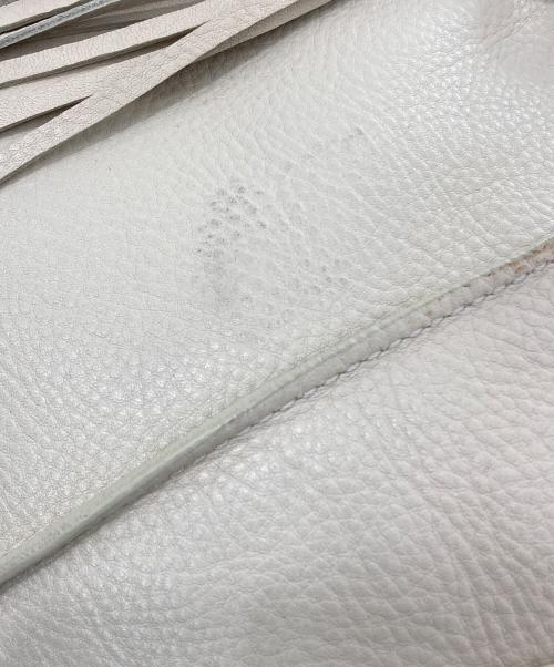 TOD'S（トッズ）TOD'S (トッズ) フリンジトートバッグ アイボリーの古着・服飾アイテム