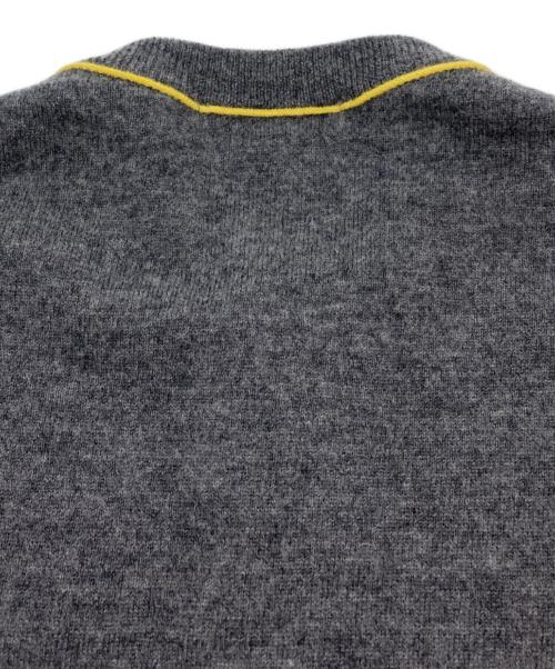 MACPHEE（マカフィー）MACPHEE (マカフィー) プレーンウール クルーネックカーディガン グレー×イエロー サイズ:Sの古着・服飾アイテム