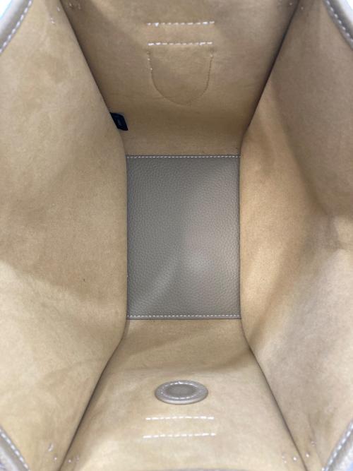 VASIC（ヴァジック）VASIC (ヴァジック) PORT MINI ベージュの古着・服飾アイテム