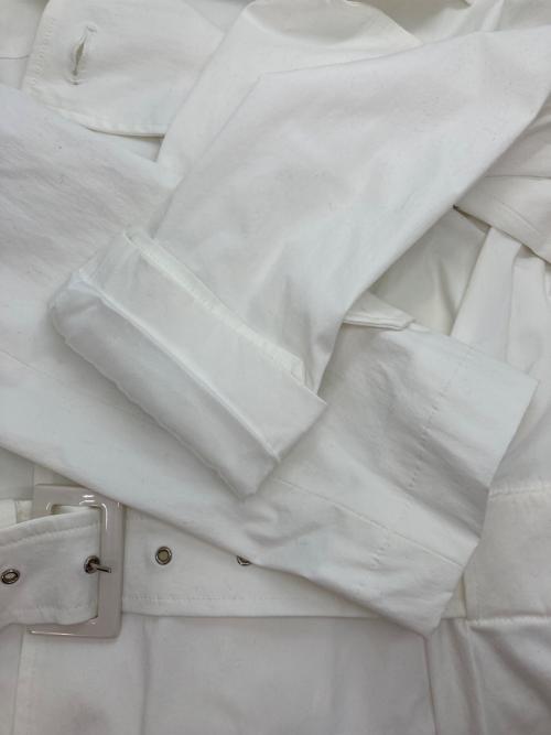 HERNO（ヘルノ）HERNO (ヘルノ) トレンチコート ホワイト サイズ:42 未使用品の古着・服飾アイテム
