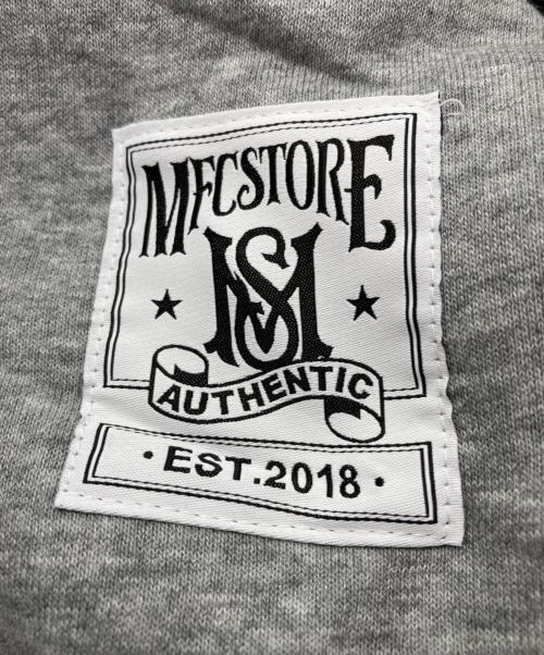 MFC STORE（エムエフシーストア）MFC STORE (エムエフシーストア) 浜崎あゆみ コラボプリントパーカー グレー サイズ:Lの古着・服飾アイテム