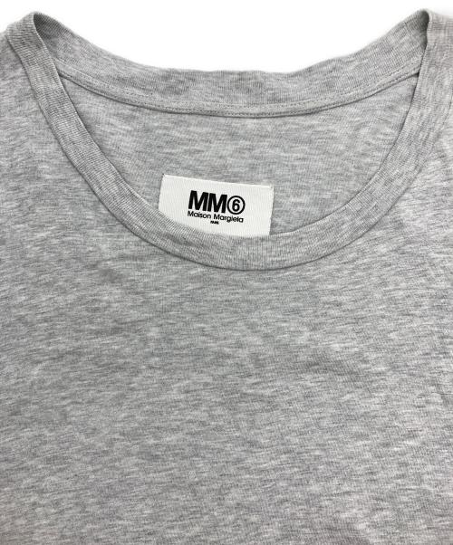 MM6 Maison Margiela（エムエムシックスメゾンマルジェラ）MM6 Maison Margiela (エムエムシックスメゾンマルジェラ) バックプリントTシャツ グレー サイズ:Mの古着・服飾アイテム