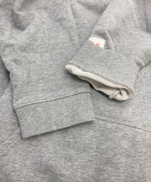 PAMM（パム）PAMM (パム) テーブル風景のパーカー グレー サイズ:freeの古着・服飾アイテム