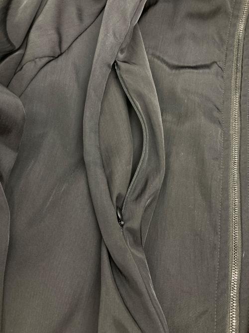 cottweiler（コットワイラー）cottweiler (コットワイラー) デザインナイロンジャケット ブラック サイズ:Lの古着・服飾アイテム