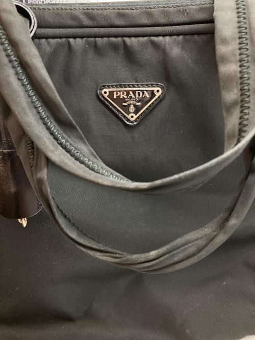 PRADA（プラダ）PRADA (プラダ) ナイロントートバッグ ブラックの古着・服飾アイテム