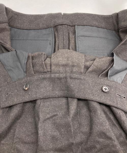 MARGARET HOWELL（マーガレットハウエル）MARGARET HOWELL (マーガレットハウエル) FOX BROTERS ウールタックスカート ダークグレー サイズ:SIZE 3の古着・服飾アイテム