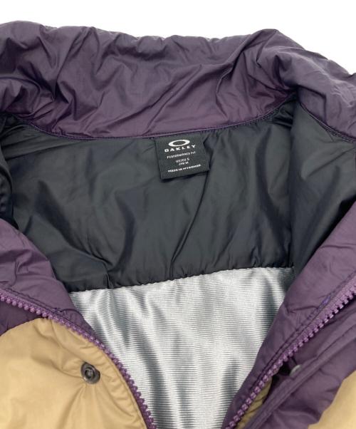 OAKLEY（オークリー）OAKLEY (オークリー) Supple Insulation Jacket パープル×ベージュ サイズ:Ｍの古着・服飾アイテム