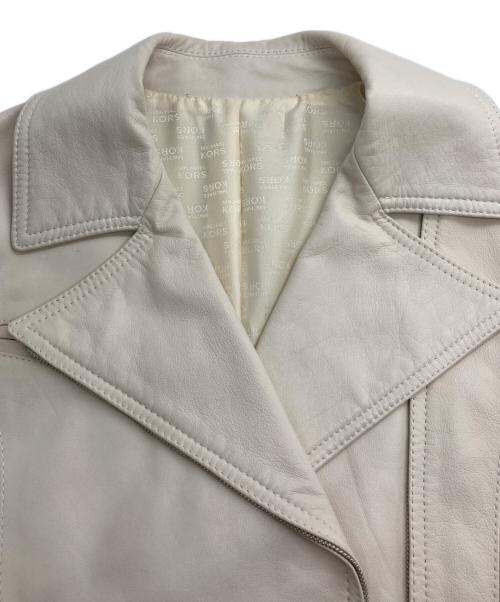 MICHAEL MICHAEL KORS（マイケル マイケルコース）MICHAEL MICHAEL KORS (マイケル マイケルコース) レザーライダースジャケット ホワイト サイズ:4の古着・服飾アイテム