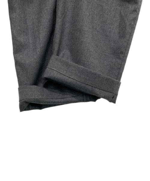 ENFOLD（エンフォルド）ENFOLD (エンフォルド) STRAIGHT-WIDE PANTS グレー サイズ:38の古着・服飾アイテム