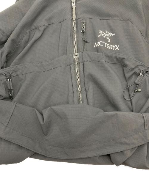 ARC'TERYX（アークテリクス）ARC'TERYX (アークテリクス) SQUAMISH HOODY ブラック サイズ:Sの古着・服飾アイテム