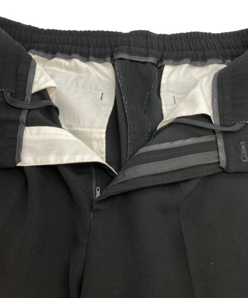 N.HOOLYWOOD（エヌ ハリウッド）N.HOOLYWOOD (エヌ ハリウッド) WIDE TAPERED EASY SLACKS ブラック サイズ:38の古着・服飾アイテム