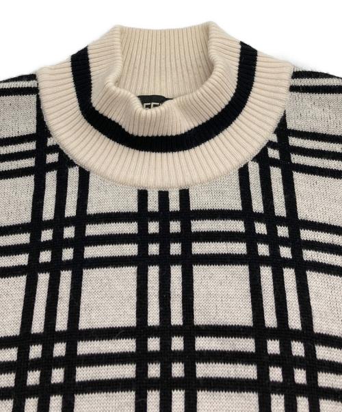 FENDI（フェンディ）FENDI (フェンディ) チェック柄モックネックウールニット アイボリー×ブラック サイズ:SIZE 48の古着・服飾アイテム