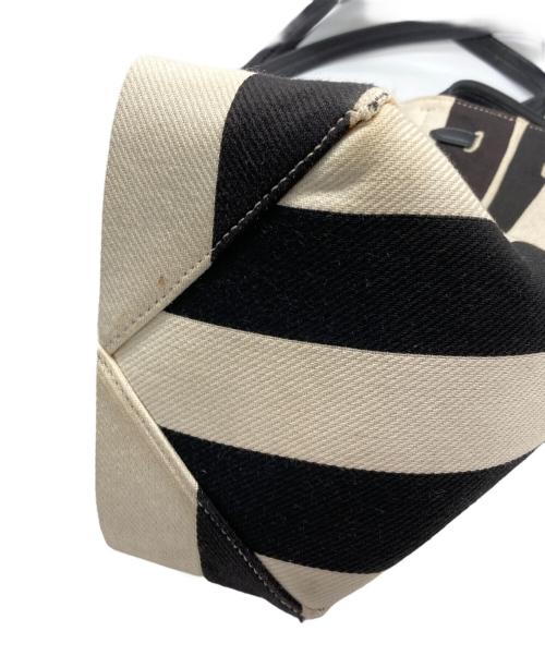 CELINE（セリーヌ）CELINE (セリーヌ) トートバッグ ホワイトの古着・服飾アイテム