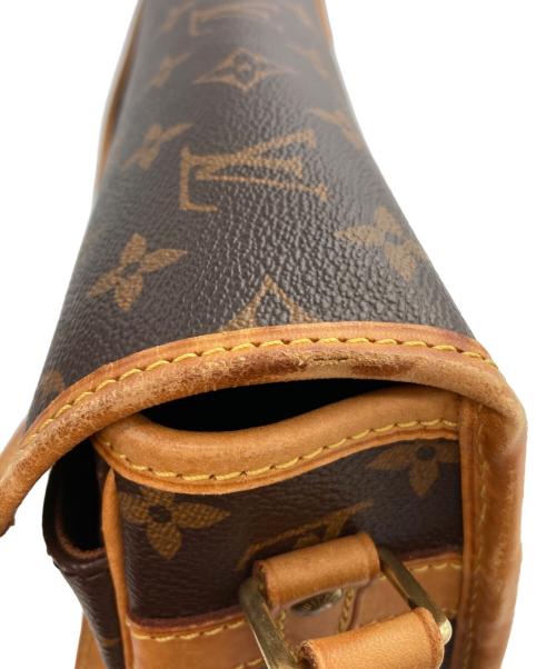 LOUIS VUITTON（ルイ ヴィトン）LOUIS VUITTON (ルイ ヴィトン) モノグラム ソローニュ ショルダーバッグ ブラウンの古着・服飾アイテム